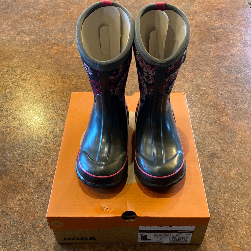 Preowned BOGS K CLSC PANSIES